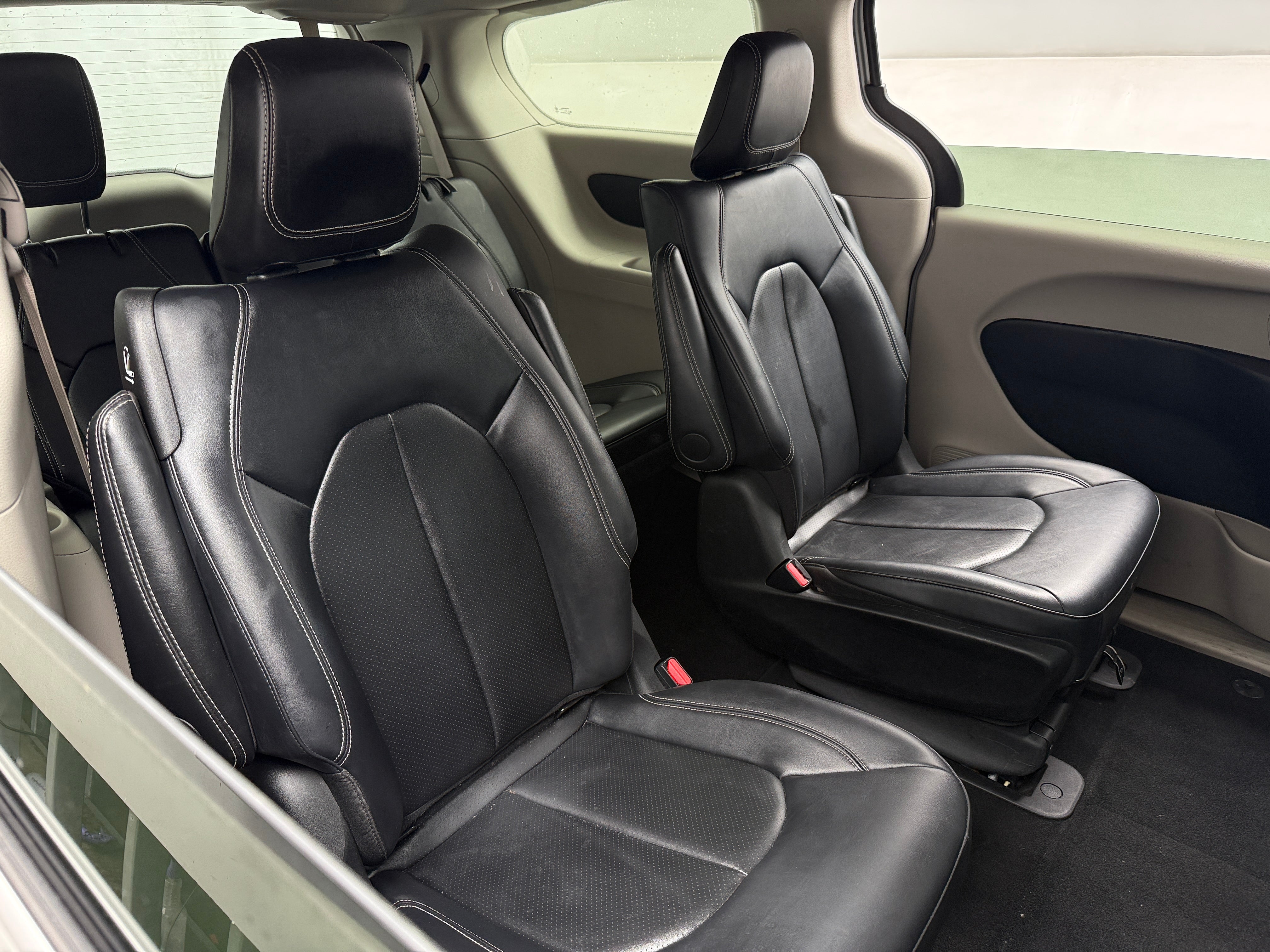 chrysler pacifica phev 2024 2C4RC1S73RR150315 image chrysler pacifica phev 2024 2C4RC1S73RR150315 image